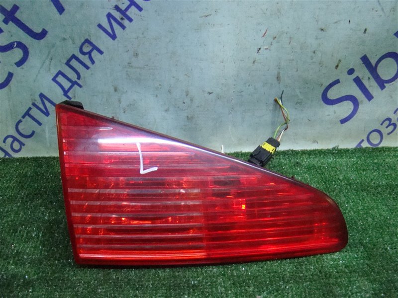 Вставка между стопов PEUGEOT 607 9D EW12J4 2004 задняя левая (б/у)