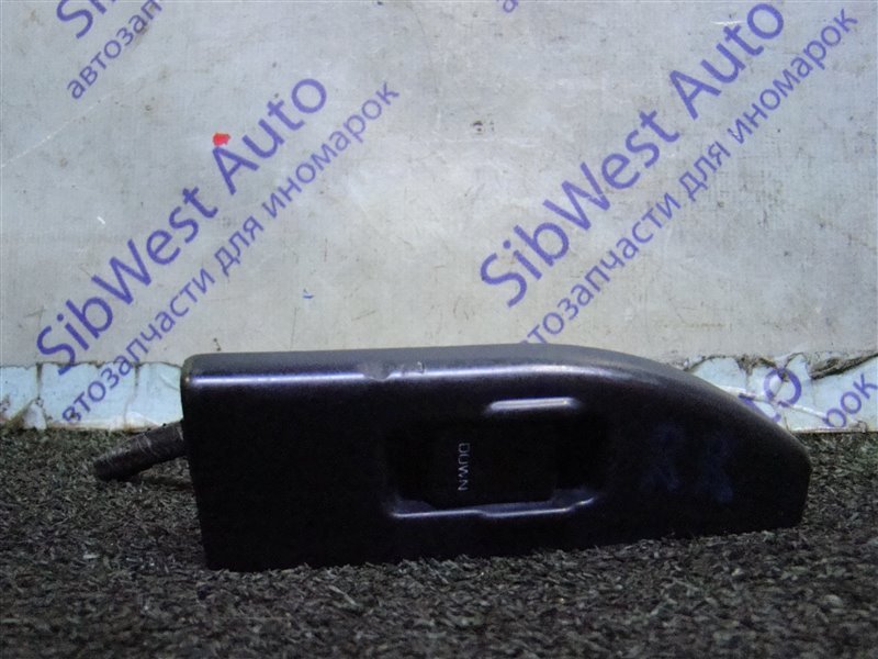 Кнопка стеклоподъемника NISSAN TERRANO WHYD21 VG30E 1995 задняя правая (б/у)