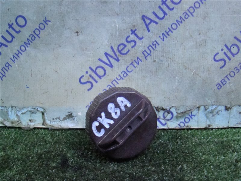 Крышка бензобака MITSUBISHI LANCER CK8A 4D68 1996 (б/у)