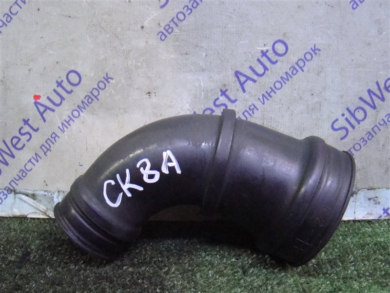 Гофра воздушного фильтра MITSUBISHI LANCER CK8A 4D68 1996 (б/у)