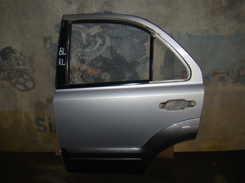Дверь KIA SORENTO BL D4CB 2006 задняя левая (б/у)