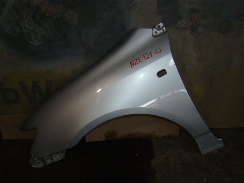 Крыло TOYOTA COROLLA FILDER NZE121 1NZ-FE 2006 переднее левое (б/у)