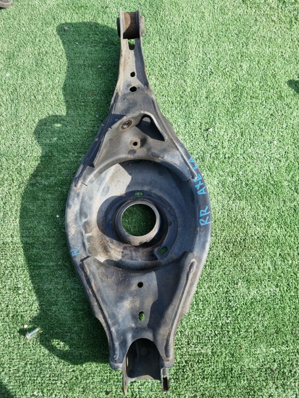 Рычаг задний правый MAZDA AXELA 2013 BYEFP PEVPH контрактная