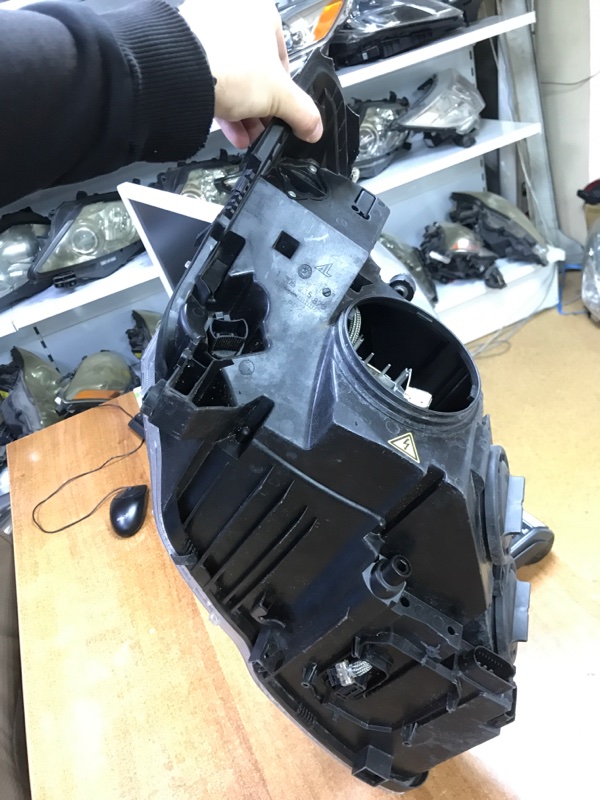 Фара передняя левая S500 2009 w221