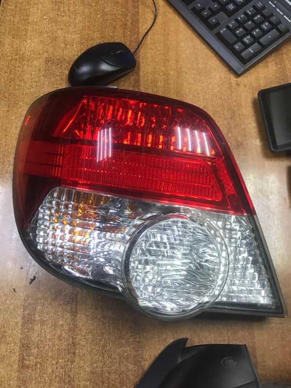 Фонарь стоп-сигнала задний Impreza 2006 GG2 EJ15