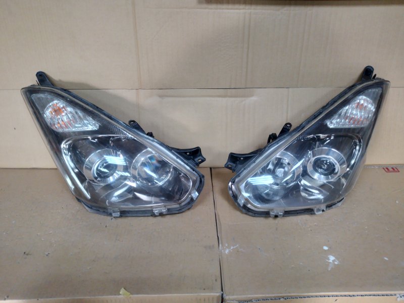 Фара передняя Toyota Wish 2007 ANE11W 1AZ-FSE Б/У
