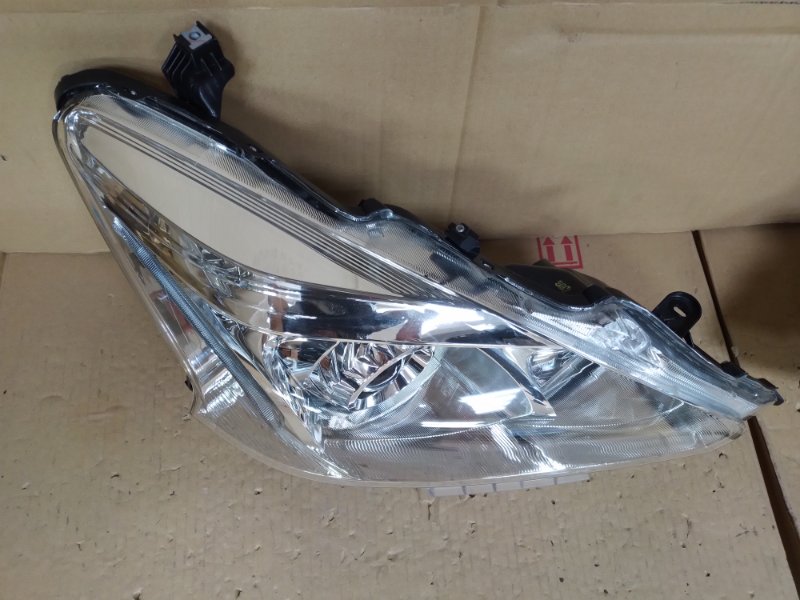 Фара передняя правая Teana 2014 l33