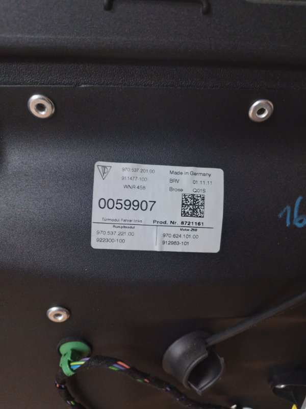 Дверь боковая передняя левая PANAMERA 2010 970 Дверь боковая передняя левая PANAMERA 2010 970