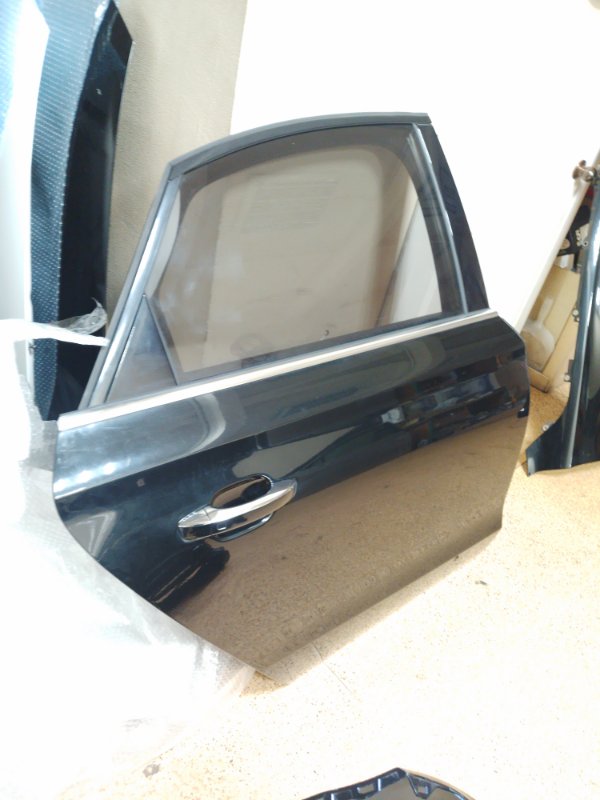 Дверь боковая задняя правая A8 2017 4H2 CDMA