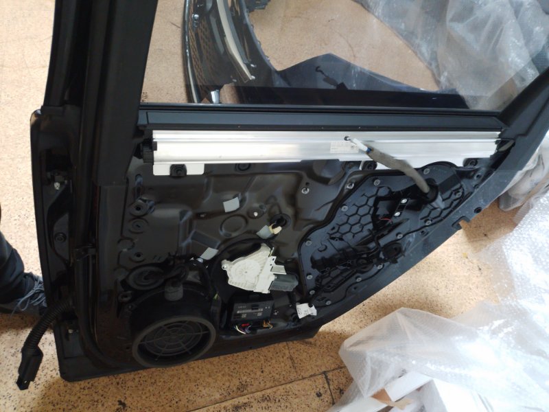 Дверь боковая задняя правая A8 2017 4H2 CDMA