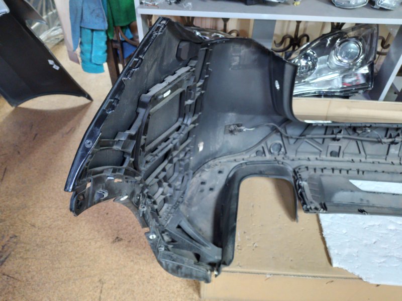 Бампер задний Cayenne 2013 958