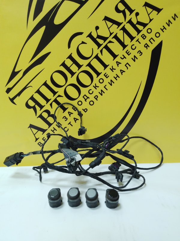 Запчасть датчик парктроника передний Audi A4 2011 8K2 919275 Б/У Датчик парктроника передний Audi A4 2011 8K2 919275 Б/У