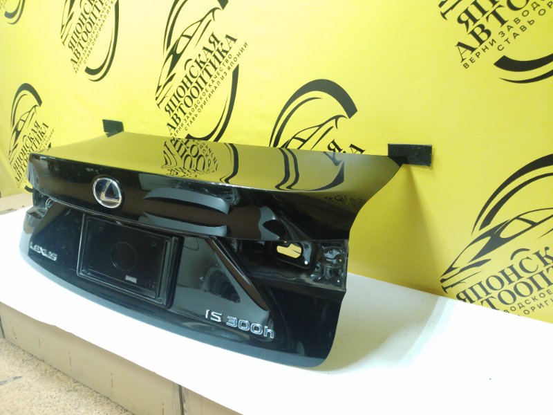 Крышка багажника задняя Lexus IS250 GSE30 Крышка багажника задняя Lexus IS250 GSE30