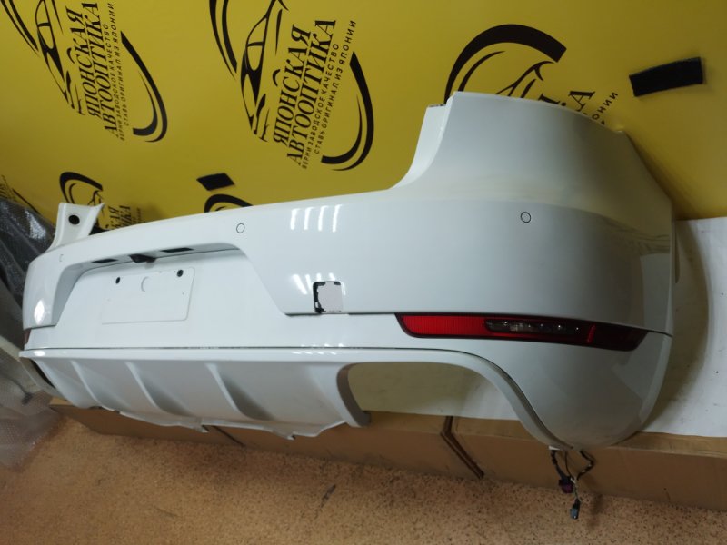 Бампер задний Porsche macan 95B Бампер задний Porsche macan 95B