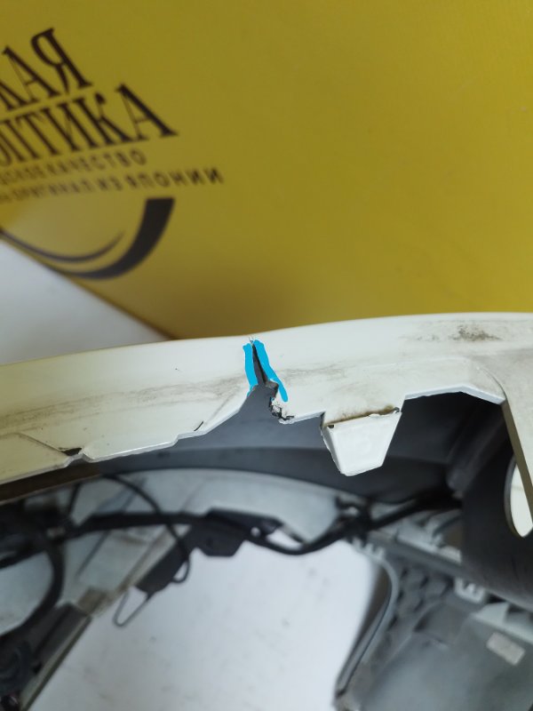 Бампер задний macan 2016 95B Бампер задний macan 2016 95B