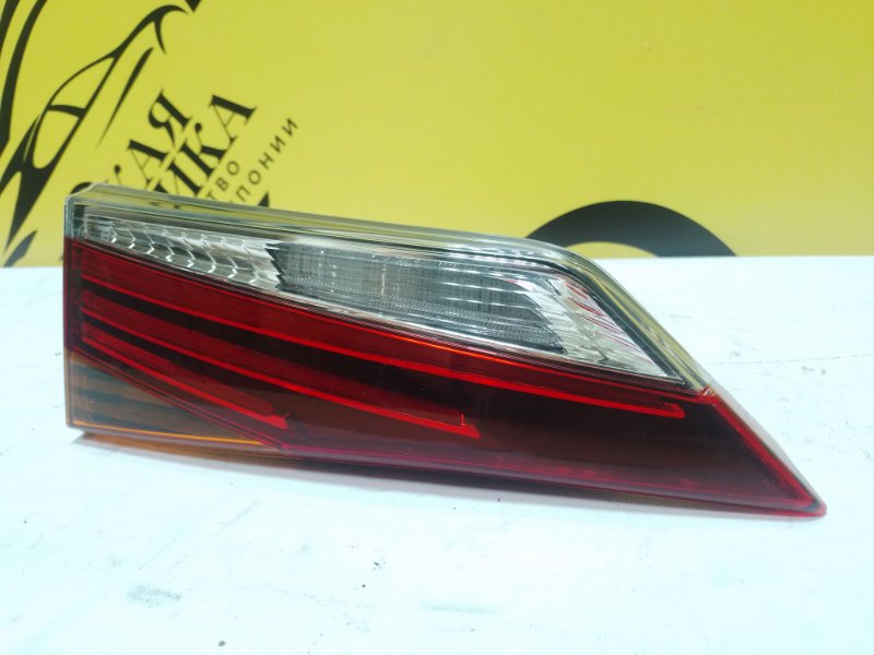 Фонарь вставка багажника задний правый IS200T 2016 ASE30 8ARFTS