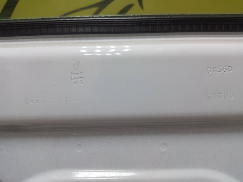 Дверь боковая передняя правая macan 2016 95B Дверь боковая передняя правая macan 2016 95B