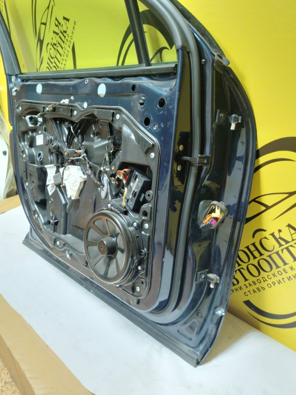 Дверь боковая передняя левая Cayenne 2011 958