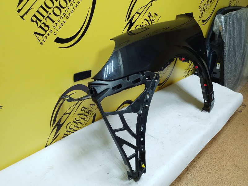 Крыло переднее левое Porsche Cayenne 958 Крыло переднее левое Porsche Cayenne 958