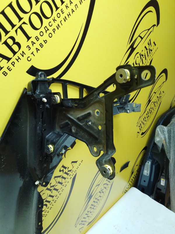 Крыло переднее левое Cayenne 2015 958 Крыло переднее левое Cayenne 2015 958