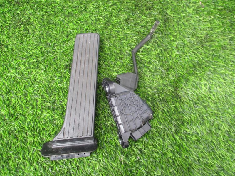 Педаль газа LEXUS GS350 2006 GRS191 2GRFSE контрактная