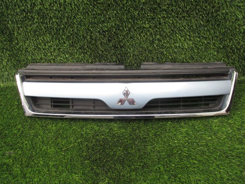 Решетка радиатора MITSUBISHI EK WAGON 2008 H82W 7450A383-01 контрактная