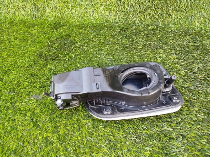 Лючок бензобака LEXUS RC300H AVC10 2AR-FSE