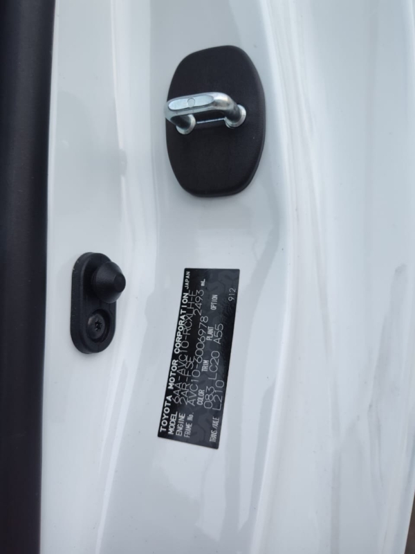 Лючок бензобака RC300H AVC10 2AR-FSE