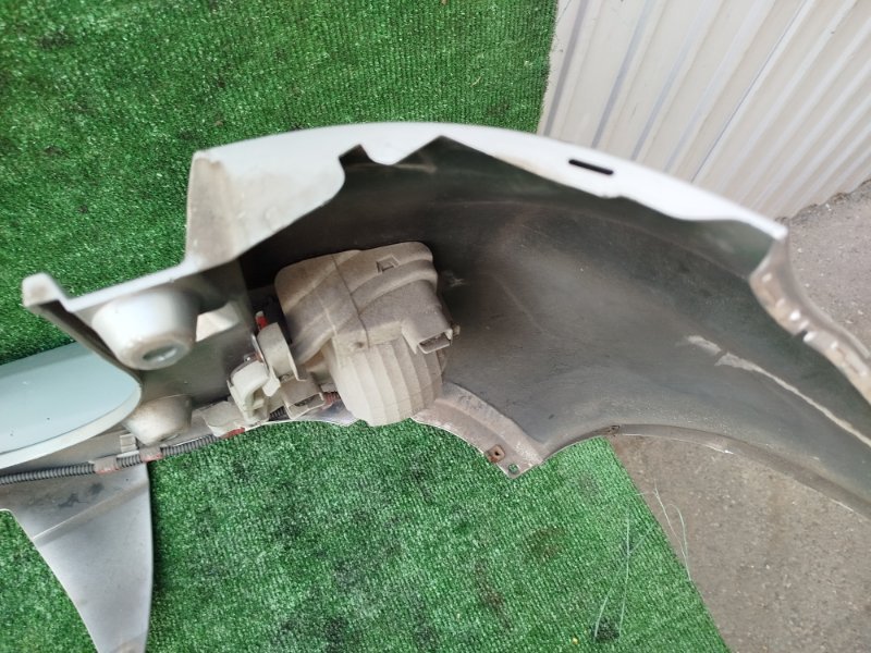 Бампер задний TREZIA NSP120