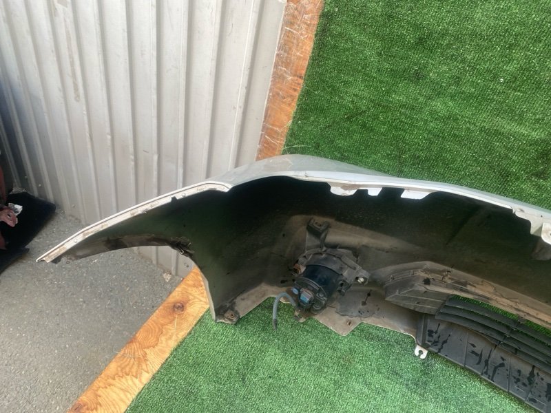 Бампер передний TREZIA NSP120