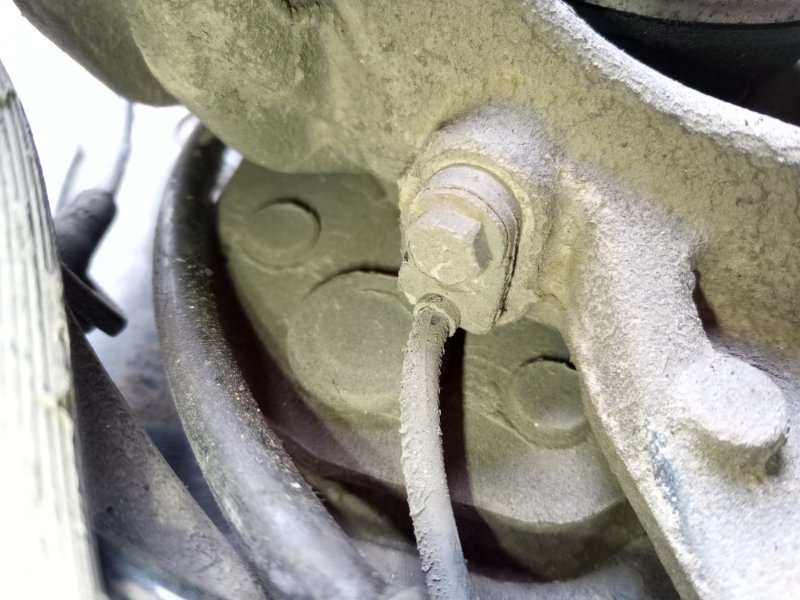 Ступица левая задняя для SUBARU EXIGA YA5 EJ205 5 ракурс Ступица левая задняя для SUBARU EXIGA YA5 EJ205 5 ракурс