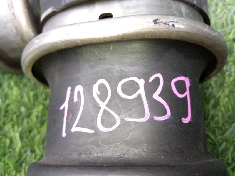 Подушка двигателя LS600HL 2010 UVF46 2UR-FSE