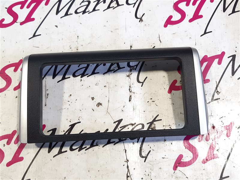Консоль магнитофона Toyota Wish 2010 ZGE25G 2ZR-FAE 5542068080 контрактная