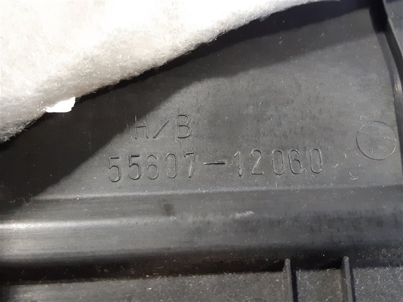 Накладка на торпедо Toyota Wish ZGE25G 2ZR-FAE