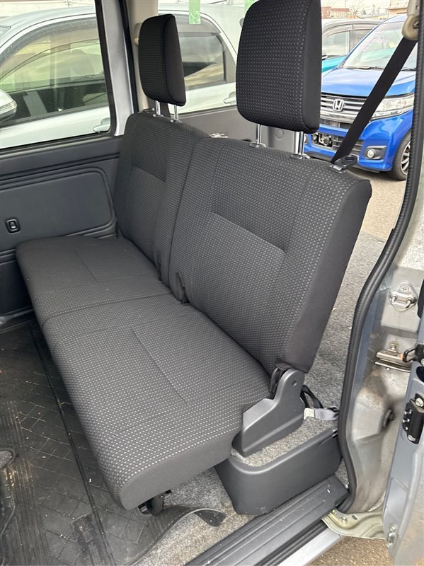 Уплотнительная резинка боковой двери задняя Hijet 2019 S321V KFVE4