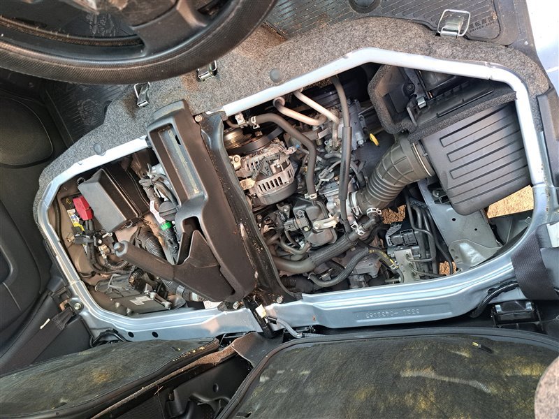 Уплотнительная резинка боковой двери передняя Hijet 2019 S321V KFVE4