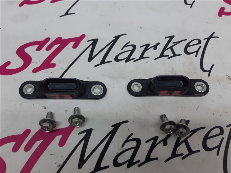 Ограничитель двери задний Daihatsu Hijet 2019 S321V KFVE4 69415B5030 контрактная