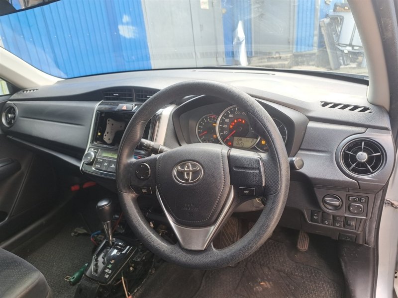 Концевик педали тормоза Corolla Fielder 2015 NZE164 1NZ-FE