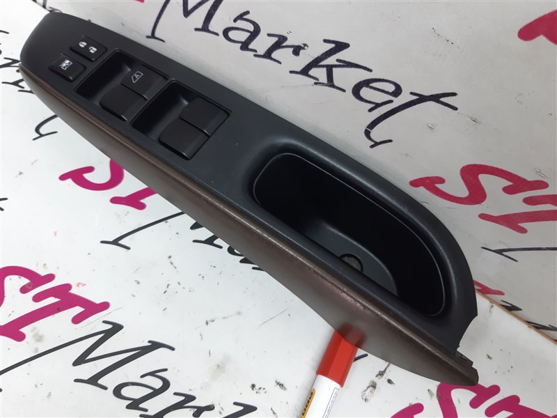 Блок управления стеклоподъемниками передний правый Note 2017 E12 HR12DDR Блок управления стеклоподъемниками передний правый Note 2017 E12 HR12DDR