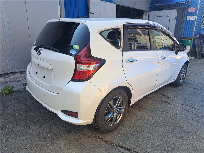 Блок управления стеклоподъемниками передний правый Note 2017 E12 HR12DDR Блок управления стеклоподъемниками передний правый Note 2017 E12 HR12DDR