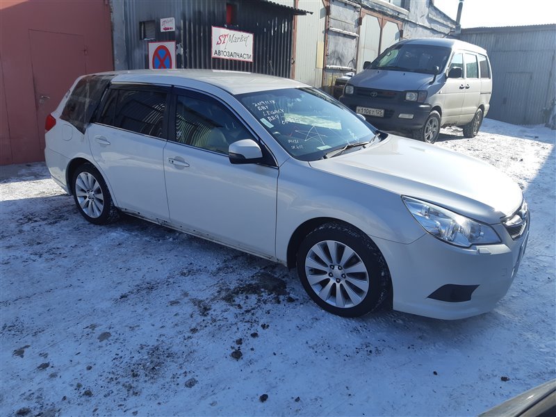 Стекло собачника заднее левое Legacy 2011 BR9 EJ253