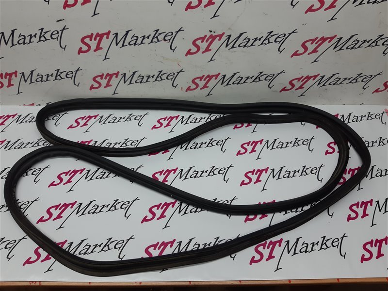 Уплотнитель крышки багажника MITSUBISHI OUTLANDER 2007 CW5W 4B12 5815A012 контрактная