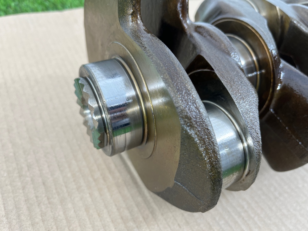 Коленвал A4 2008 B8 CDHB Коленвал A4 2008 B8 CDHB