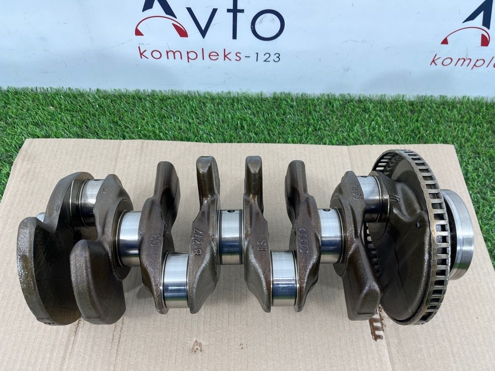 Коленвал A4 2008 B8 CDHB Коленвал A4 2008 B8 CDHB