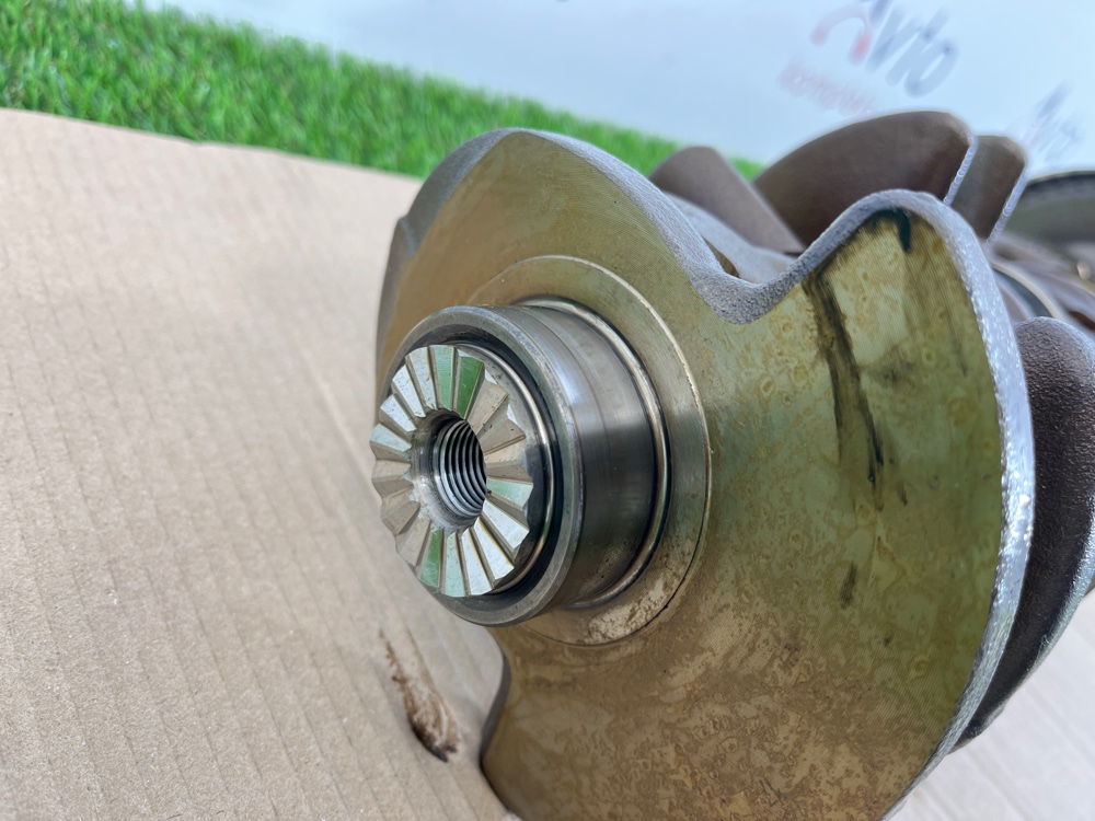 Коленвал A4 2008 B8 CDHB Коленвал A4 2008 B8 CDHB