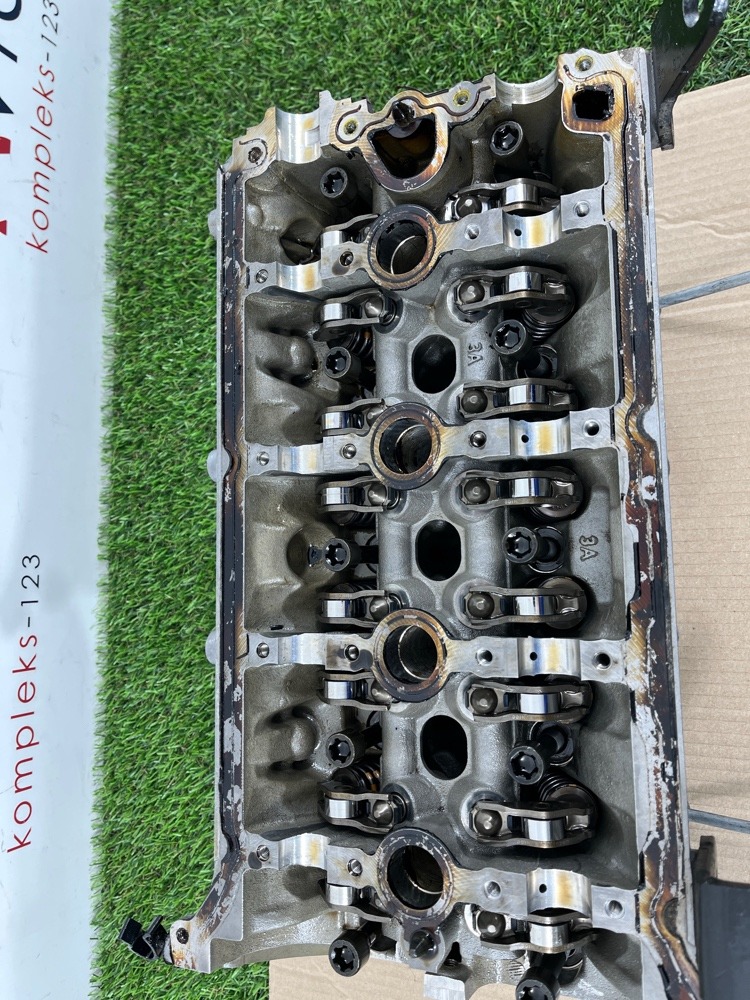 Головка блока цилиндров A4 2008 B8 CDHB