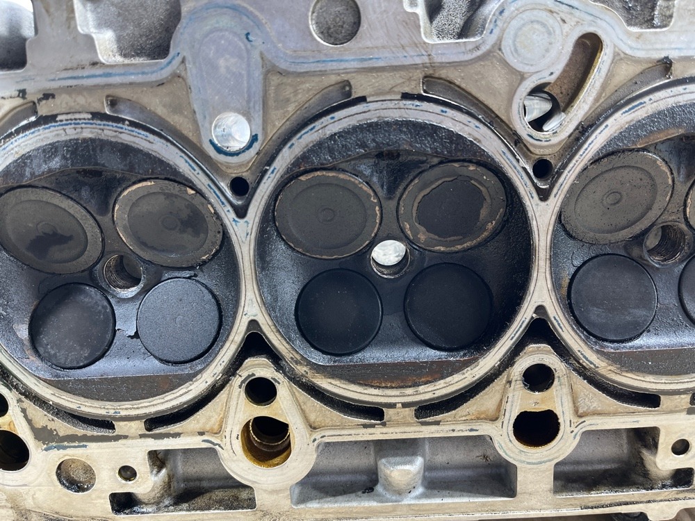 Головка блока цилиндров левая A6 2009 C6 CCAA Головка блока цилиндров левая A6 2009 C6 CCAA