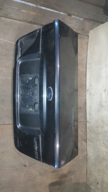 Крышка багажника Subaru Legacy BL5