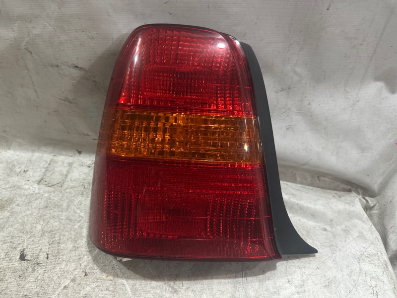 Стоп Toyota Progres JCG10 Стоп Toyota Progres JCG10