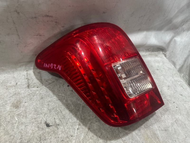 Стоп Toyota Fielder NZE141 задний левый